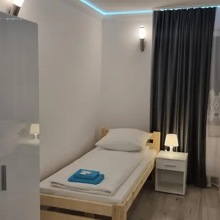 Etna 3 Dom Z Parkingiem Morgowa * Rzeszów